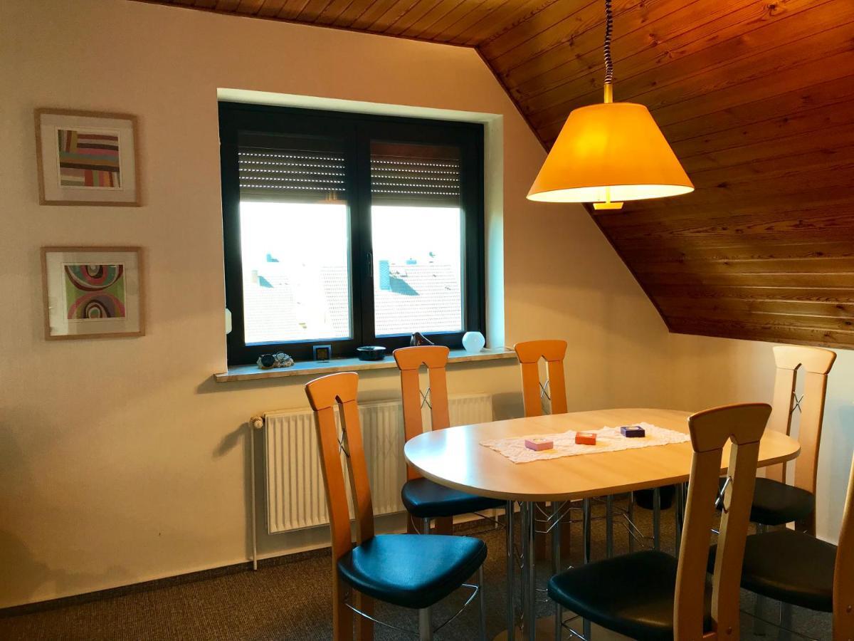 Mal Steinbock _ Ferienwohnung Anni Malente Exterior photo